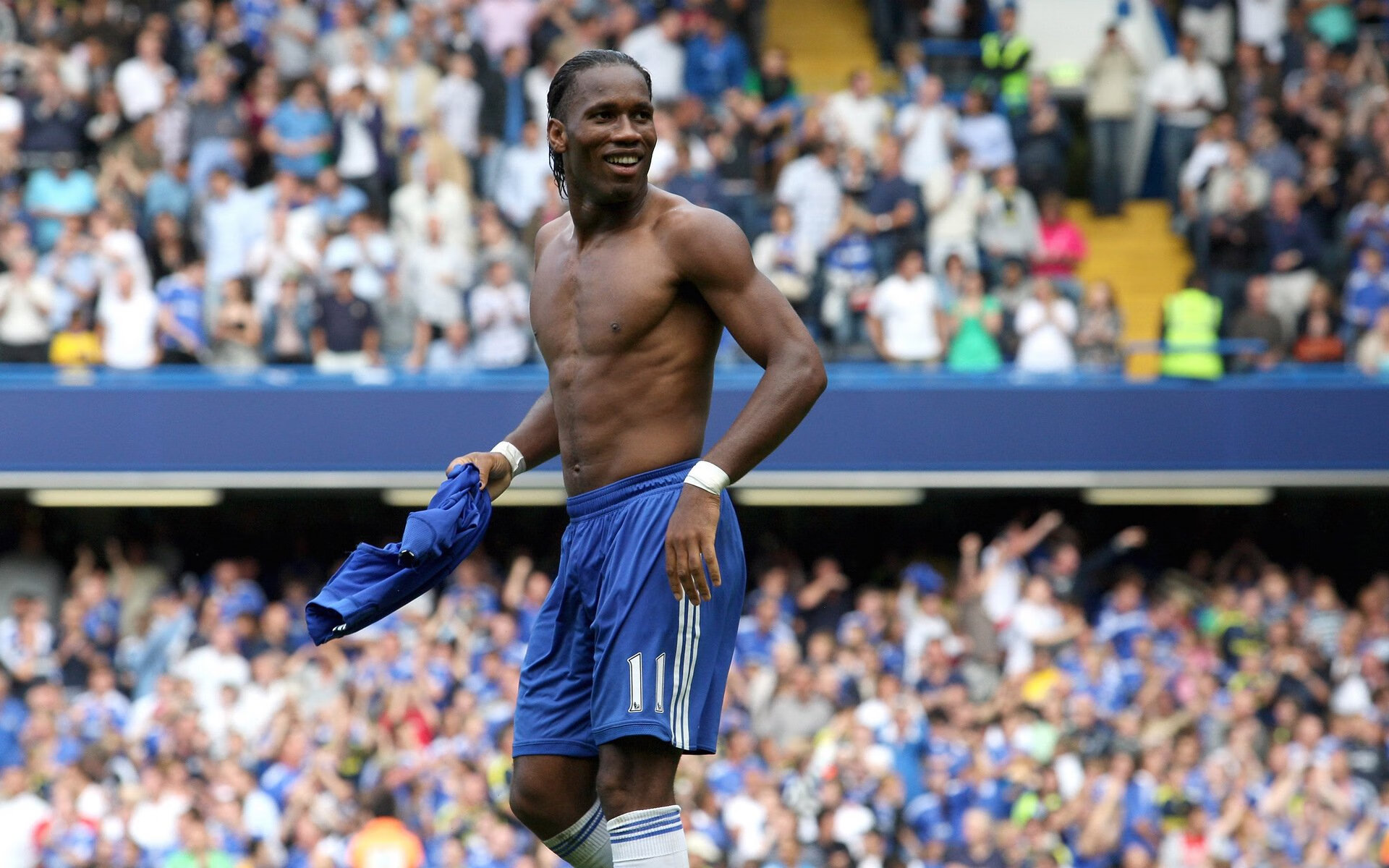 爱游戏平台-史上最壮观“冠军庆典”瞬间，让人永远难忘，冠军活动